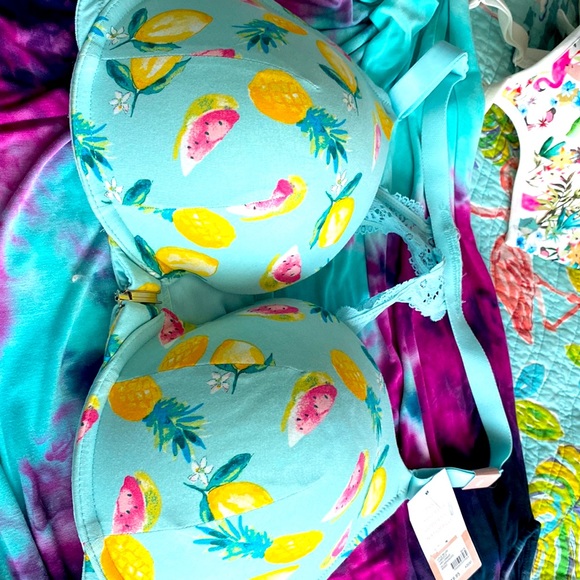 Cacique Intimates & Sleepwear Cacique Boost Plunge Bra 42dd Poshmark